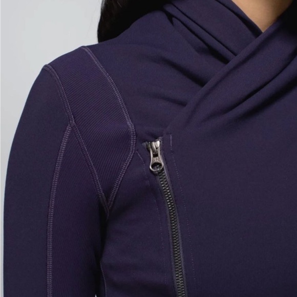 Lululelmon BHAKTI Jacket SIZE 6 Yoga CLASSIC Black Grape Plum Purple Define Wrap - Picture 4 of 12